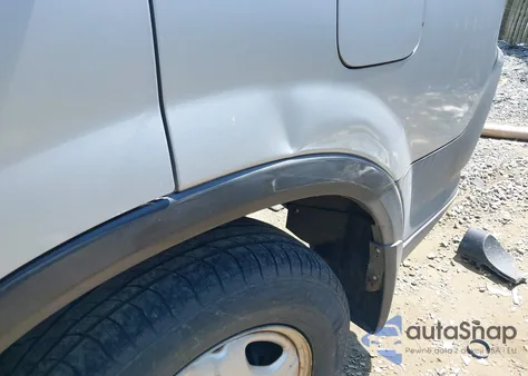 2004 Honda Cr-V Lx from USA, damaged, VIN SHSRD784X4U231449